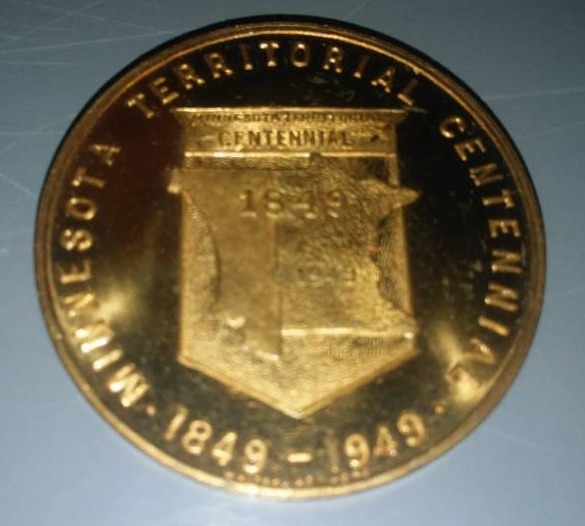 lot 177 image: Minnesota centennial gold colored coin 1849 - 1949