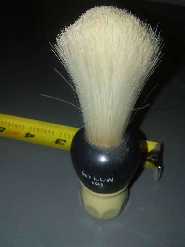 lot 182 image: Lord Chesterfield nylon shaving brush.