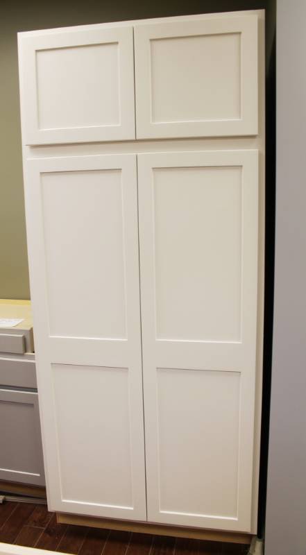 Maple Whit Pantry With Doors And Shelves