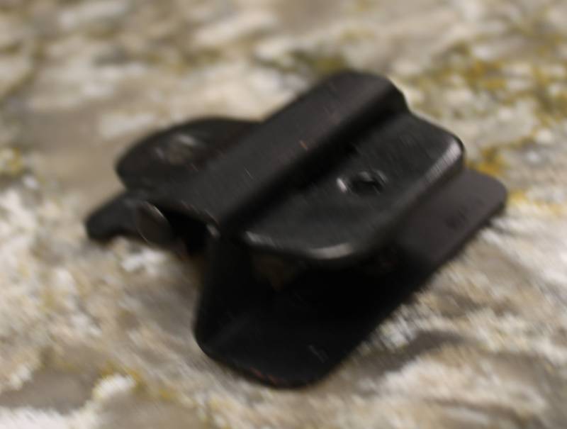Amerock Double Demoutable Over Lay Hinges  14