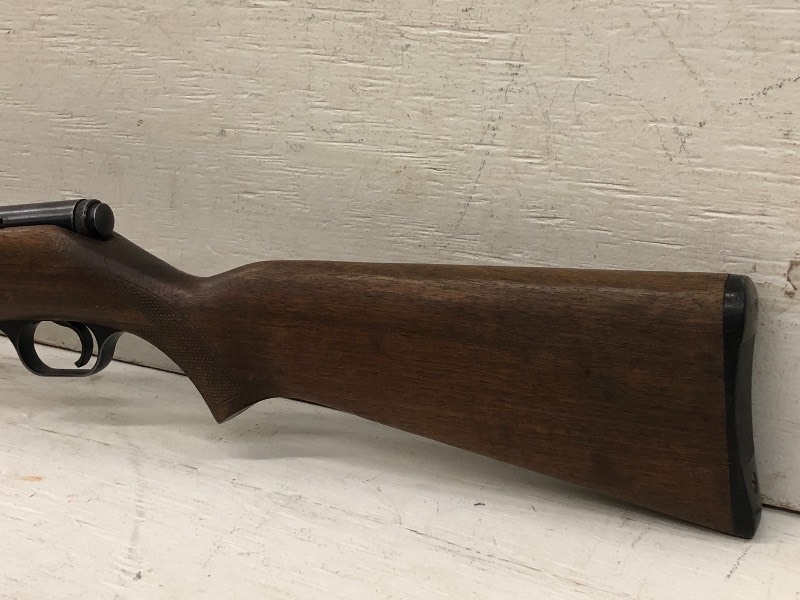 lot 7 image: Savage Semi-Auto Rifle