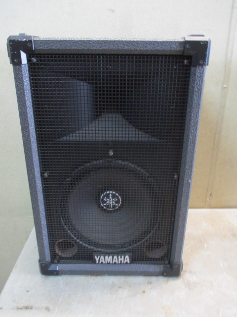 lot 25 image: Yamaha Speaker Model S112HII