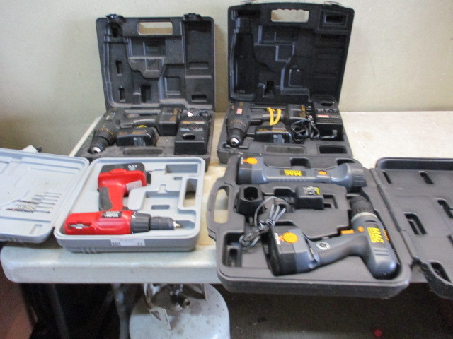 lot 66 image: Drill Kits