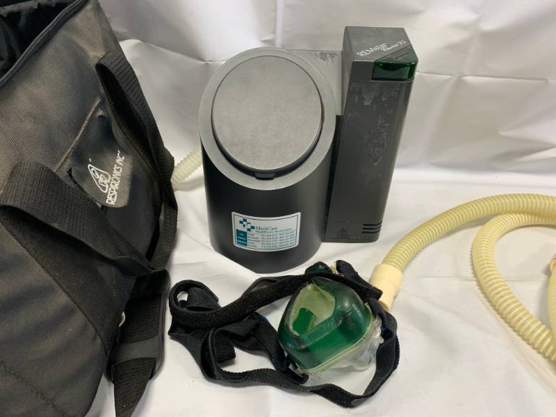 lot 62 image: Remstar Choice LS CPAP Machine w Bag