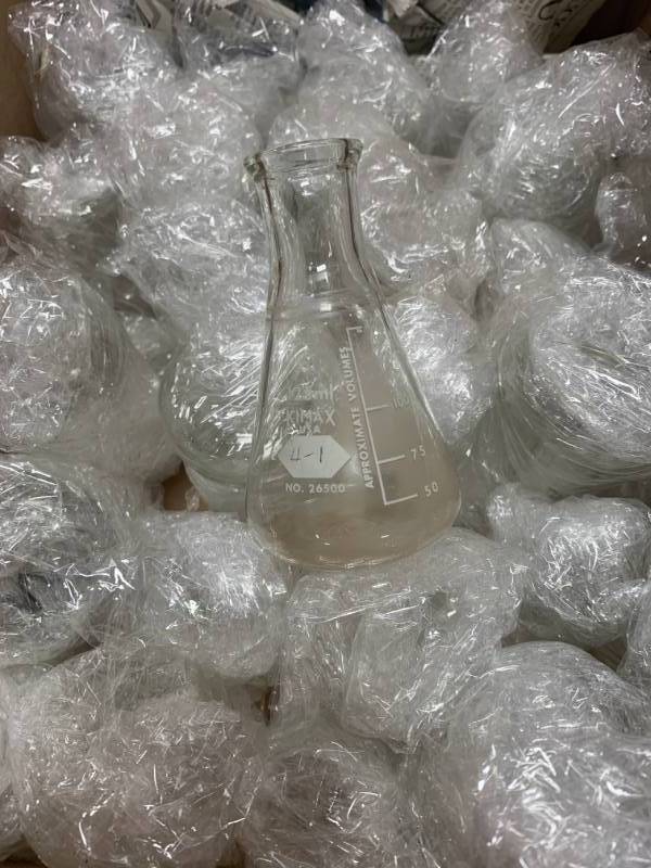 lot 80 image: Lot of 29 Beakers 125 ML