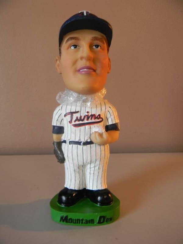 lot 9 image: Jim Kaat Minnesota Twins Mountain Dew Bobblehead - NEW IN BOX -  SEE PICTURES