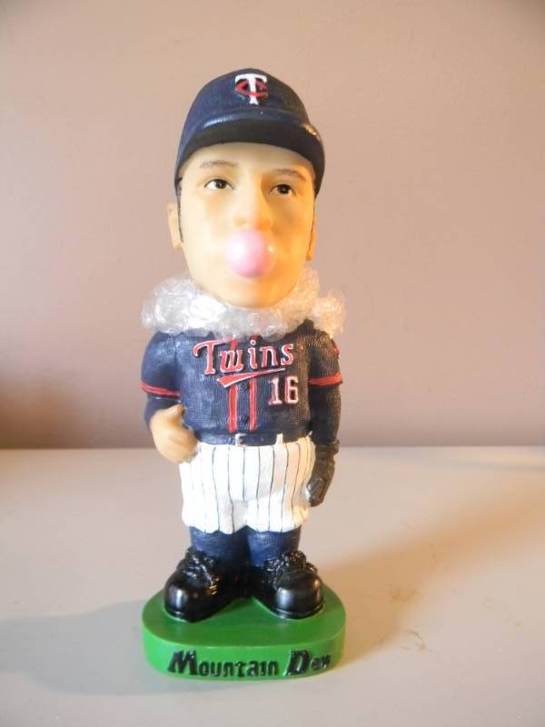 Minnesota Twins Joe Mauer Forever Collectibles Baseball Base Bobble Head