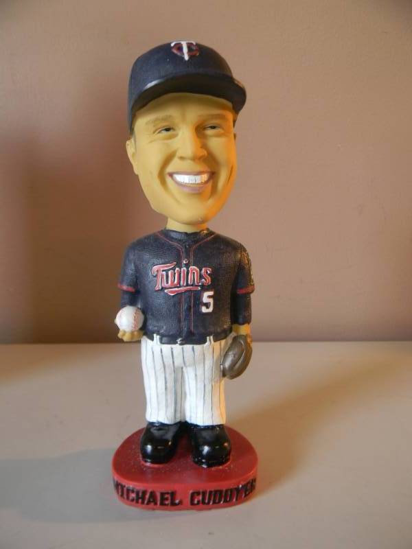 lot 28 image: Minnesota Twins Michael Cuddyer Bobblehead - NEW IN BOX - SEE PICTURES