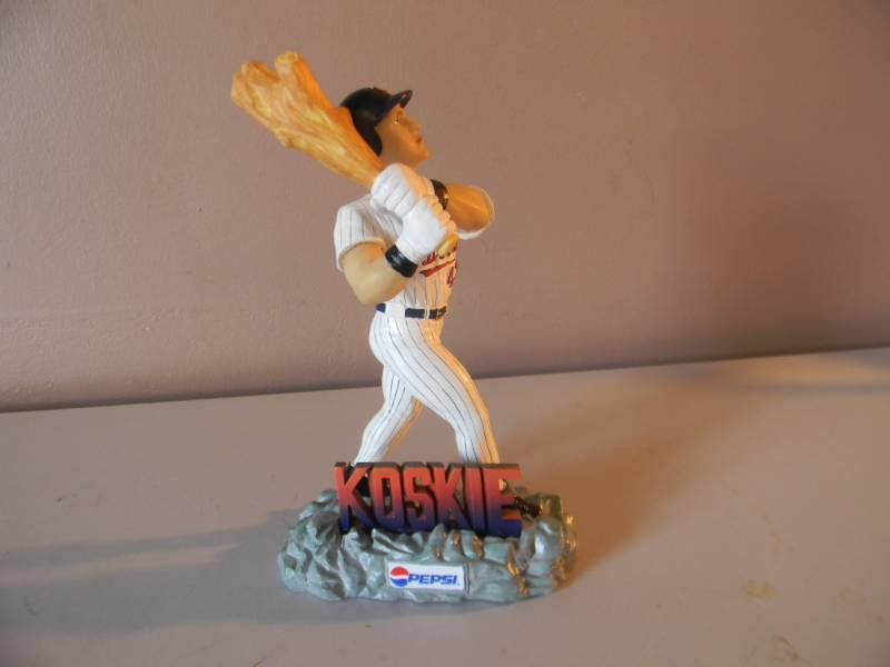 lot 33 image: VINTAGE COREY KOSKIE MLB MINNESOTA TWINS SUPER SPORTS HERO PEPSI BOBBLE DOBBLES - NEW - SEE PICTURES