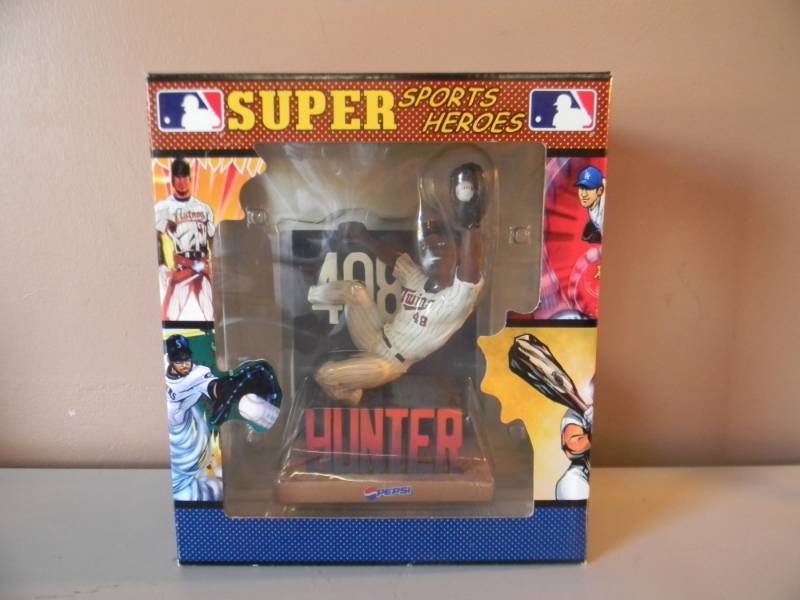 lot 35 image: VINTAGE TORII HUNTER MLB MINNESOTA TWINS SUPER SPORTS HERO PEPSI BOBBLE DOBBLES - NEW - SEE PICTURES