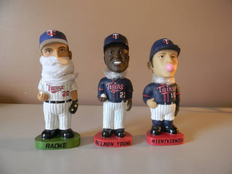 lot 46 image: MINNESOTA TWINS BRAD RADKE, DOUG MIENTKIEWICZ & DELMON YOUNG BOBBLEHEADS - NICE COLLECTION - NEW IN BOX - SEE PICTURES