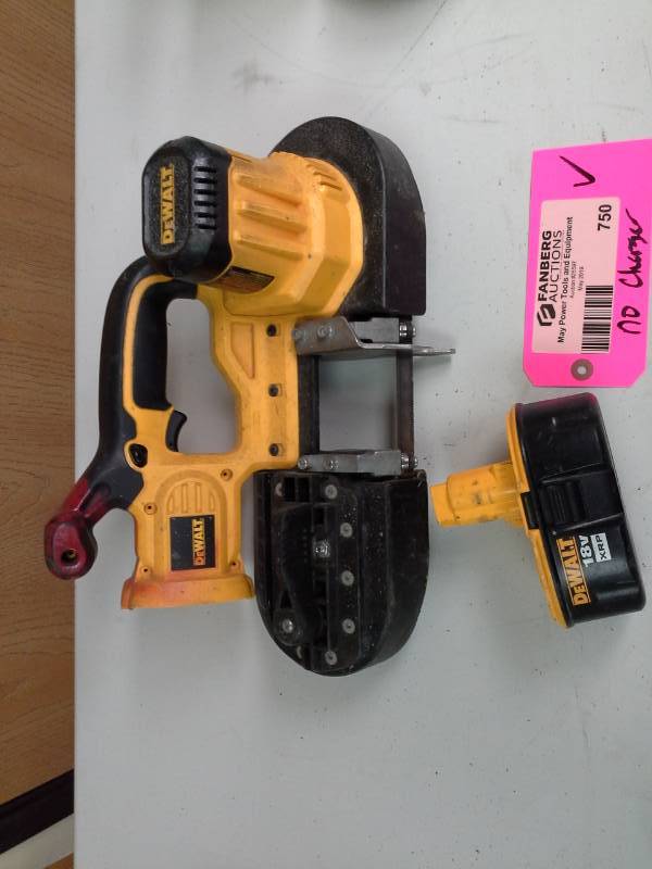 lot 750 image: DeWalt DCS370 18V Cordless Band Saw with Battery