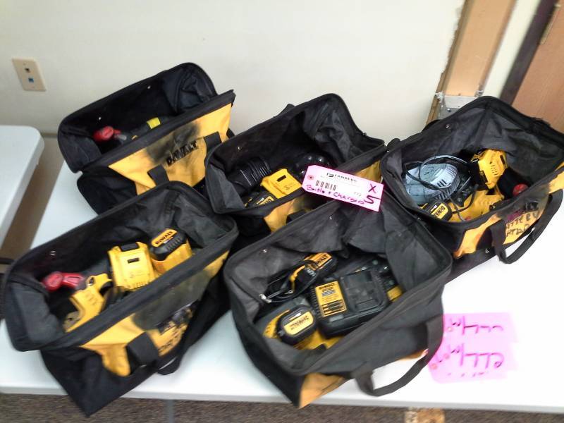 lot 772 image: Lot of (5) DeWalt DCS371 20V Cordless Band Saw with Battery, Charger, Case