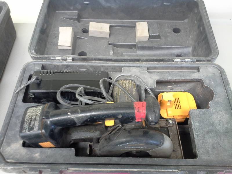 lot 801 image: Panasonic 15.6VDC Cordless 5-34in. Metal Cutter EY3530, Battery, Charger, Case