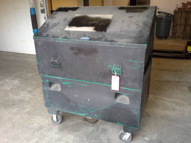 lot 708 image: Greenlee Slant Top Job Box