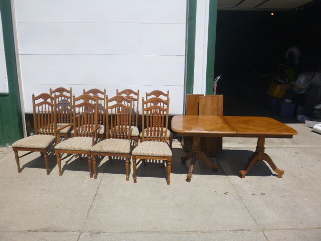 lot 48 image: Table and Chairs