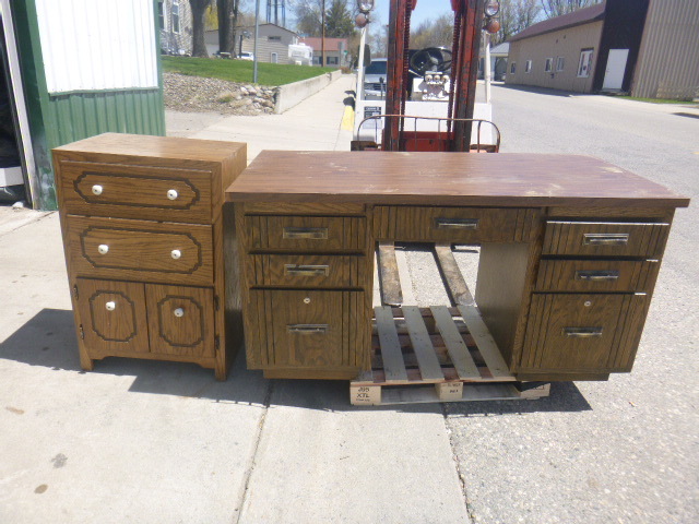 lot 50 image: Desk and Cabinet