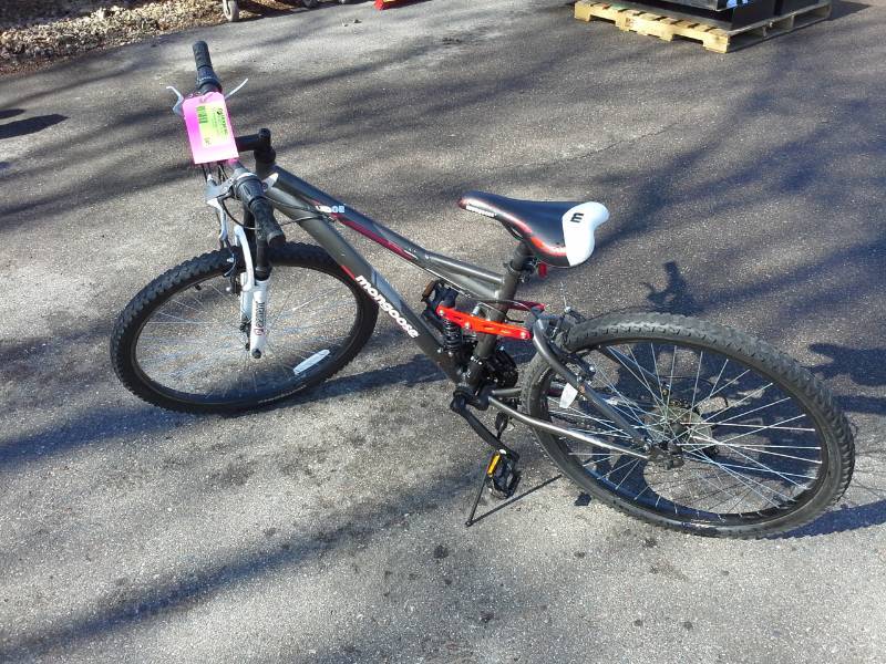 lot 341 image: Mongoose  Road Bike