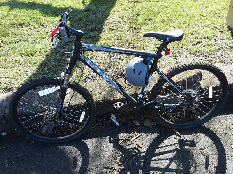 lot 366 image: Avalanche GT Trail Bike