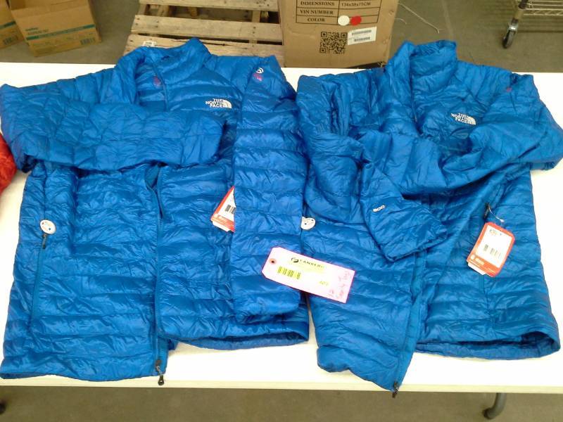 lot 403 image: Lot of (2) The North Face M Quince Jacket OutdoorSummit Series Snorkel Blue