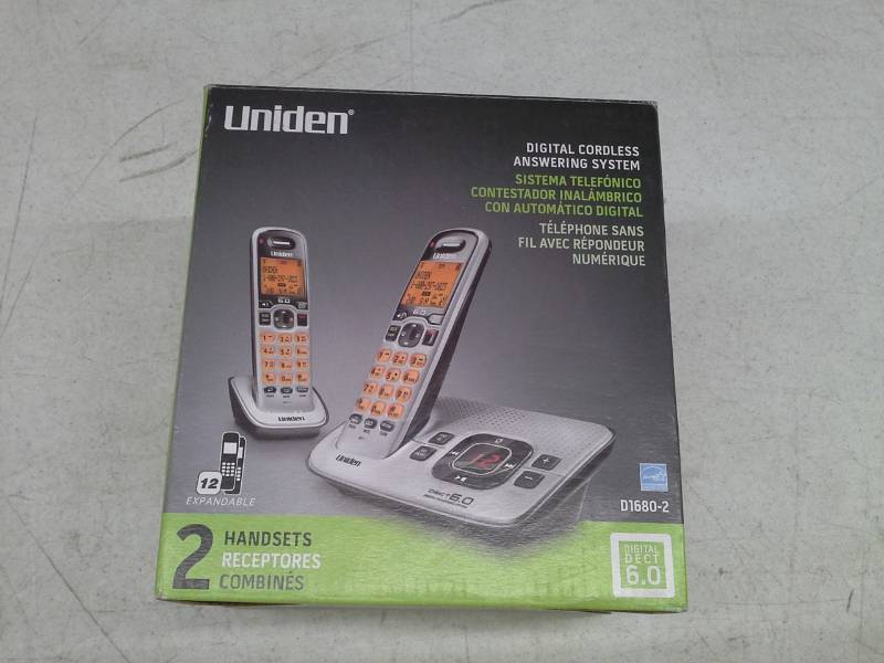 lot 604 image: Uniden Digital Cordless Answering System
