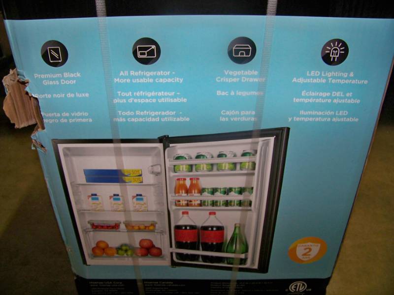 lot 14 image: Hisense, RS44G1, 4.4 cu.ft., Free-Standing, Compact Refrigerator (Fridge) - NEW in Original, Sealed Box