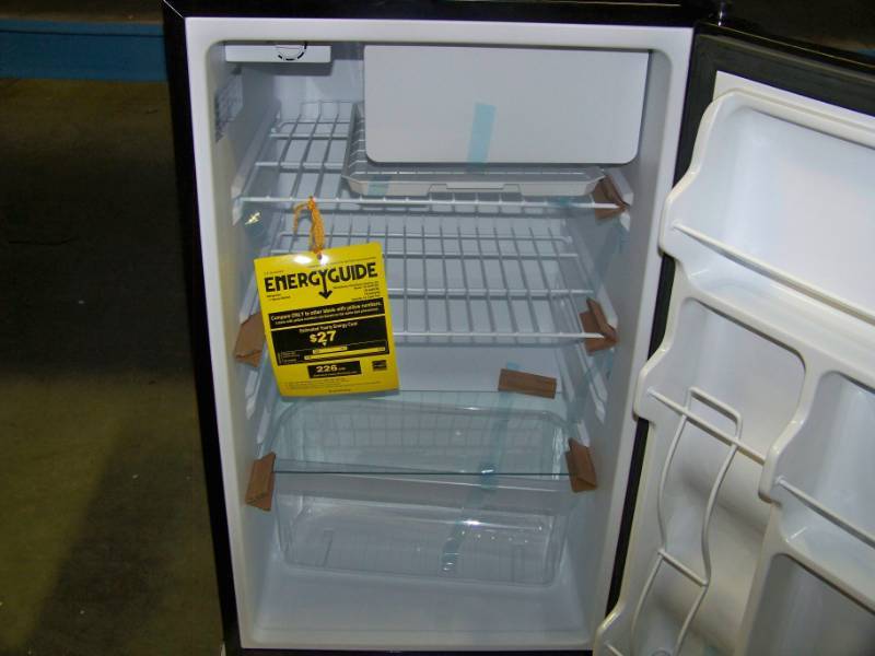 lot 12 image: Daewoo, FR-044RVSE, 4.4 cu.ft., Energy Star, Compact Refrigerator (Fridge) with Freezer Compartment - NEW with damage in Original, Open Box
