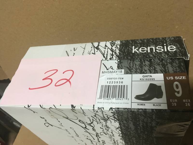Kensie Womens Ghita Black Leather Short Ankle Boots - Black - Size 9 not used