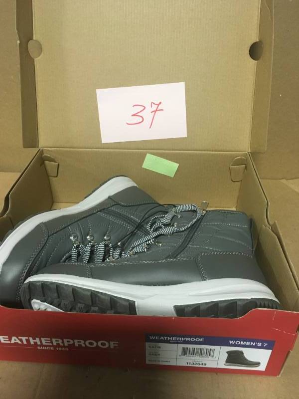 WEATHERPROOF Womens Katie Sneaker Ankle Boots Grey size 7 not used