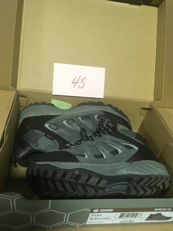 Khombu Mens Tyler Waterproof Boots Black  Grey Size 11 not used