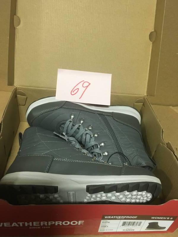 Womens Weatherproof Katie Sneaker BootS Size 9 Grey not used