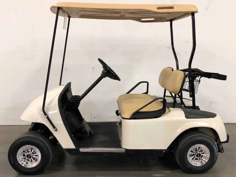 GAS EZGO TXT Golf Cart