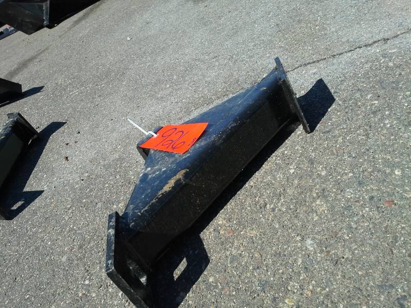 lot 926 image: Receiver Hitch for Skid Steer Quick Attach
