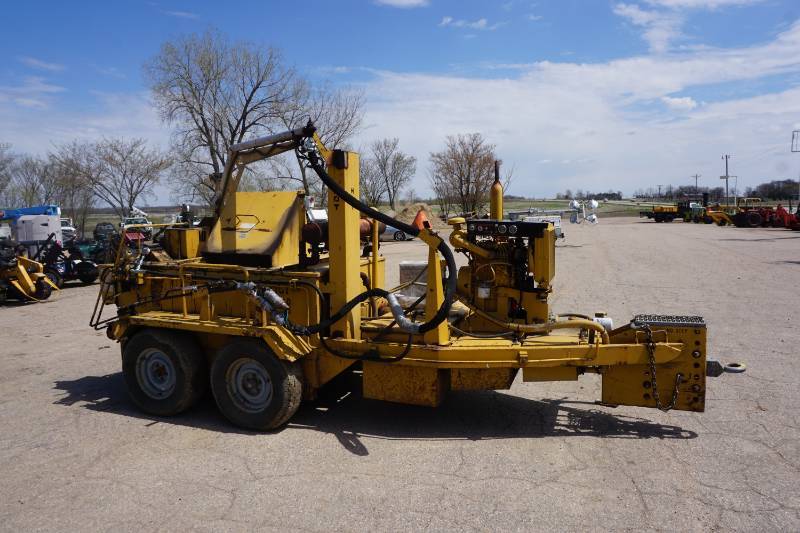 SMCI Model OJK 250D Trailer Mounted Hot TarAsphalt Crack Sealing Machine