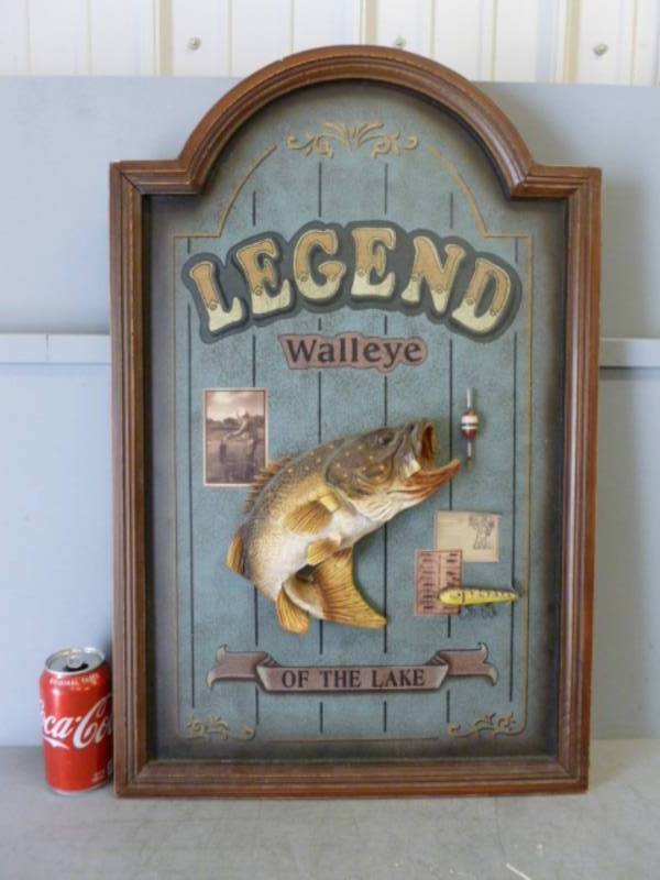 lot 5 image: Sign