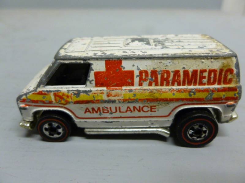 lot 26 image: Vintage Redline Car
