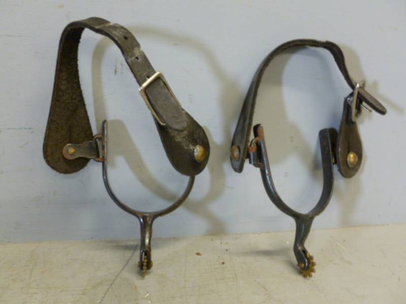 lot 98 image: Spurs
