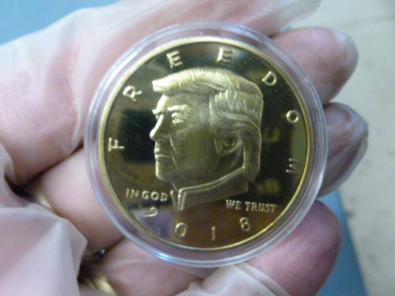 lot 129 image: Collector Coin