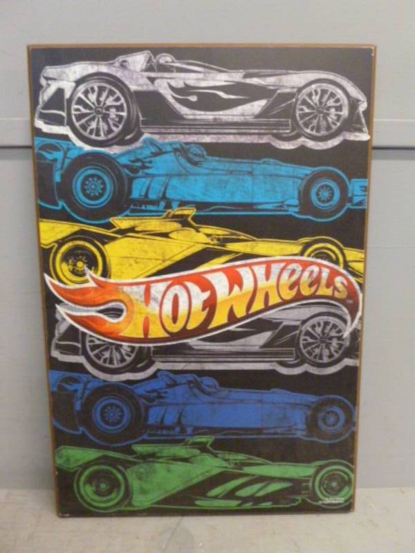 lot 143 image: Collectible