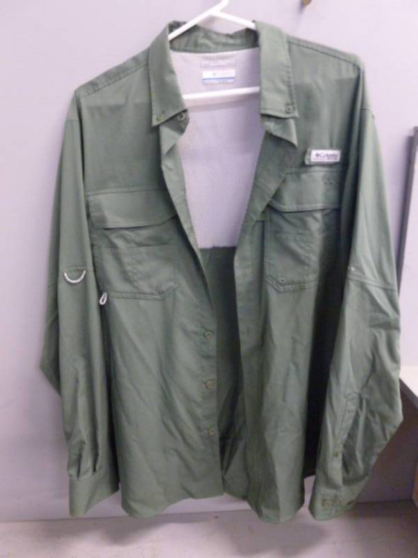 lot 160 image: Fishing Gear Shirt