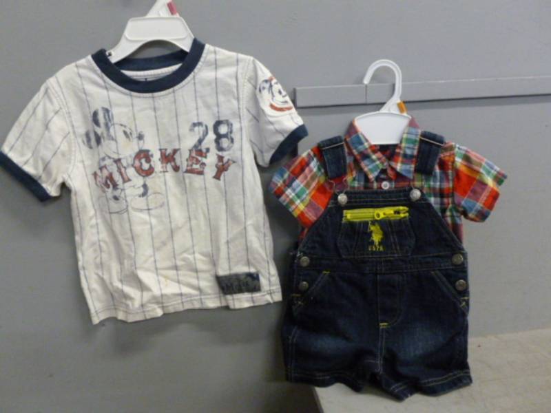 lot 162 image: Kids Clothes