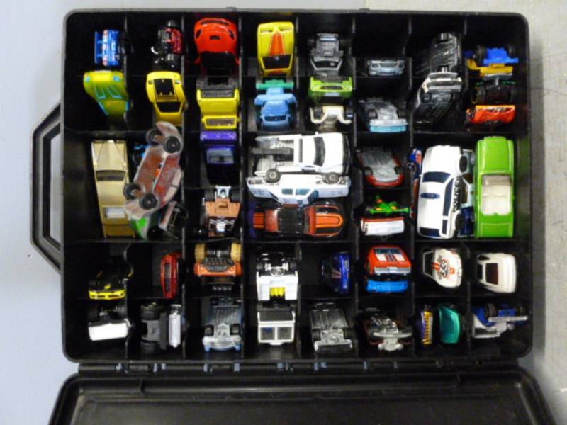 lot 181 image: Hot Wheels