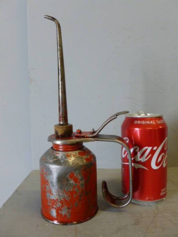 lot 207 image: Vintage Eagle Oilier
