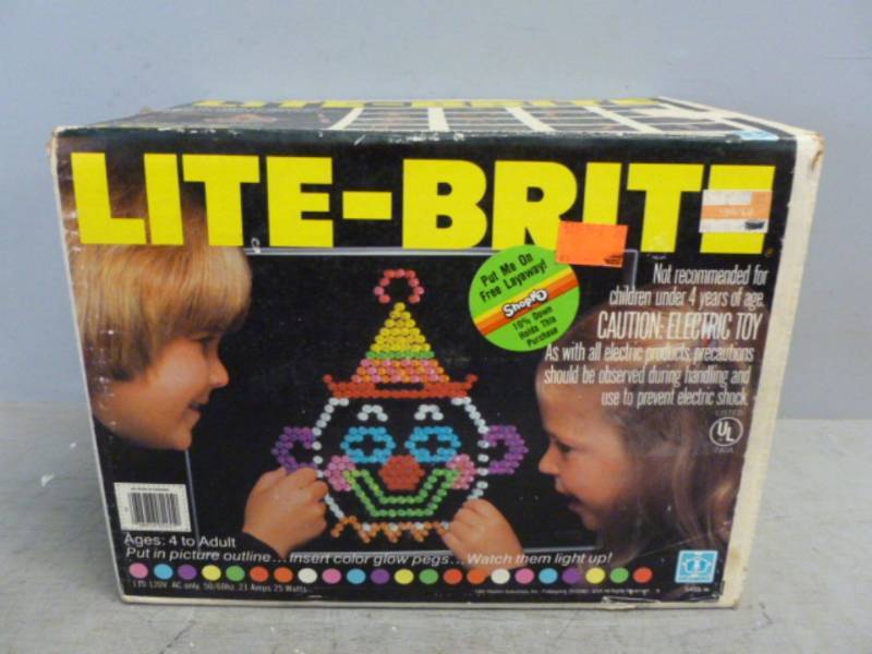 lot 219 image: Vintage Lite Brite