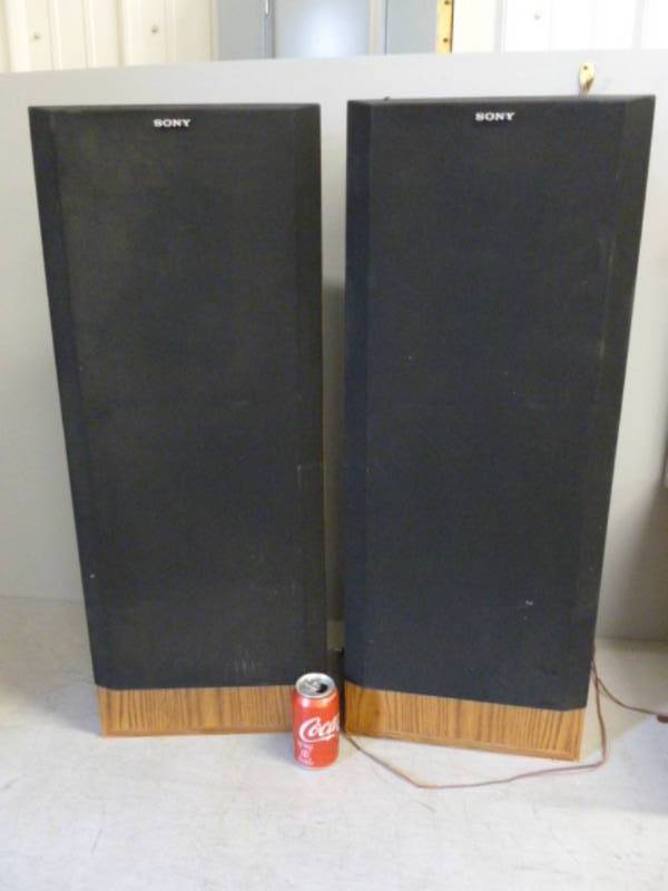 lot 227 image: Sony Speakers