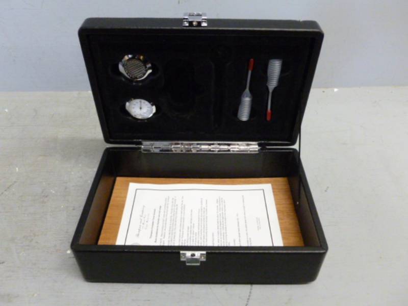 lot 236 image: Cigar Humidor
