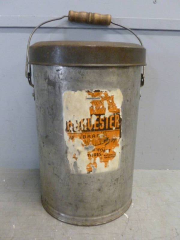 lot 239 image: Vintage Shotgun Pail