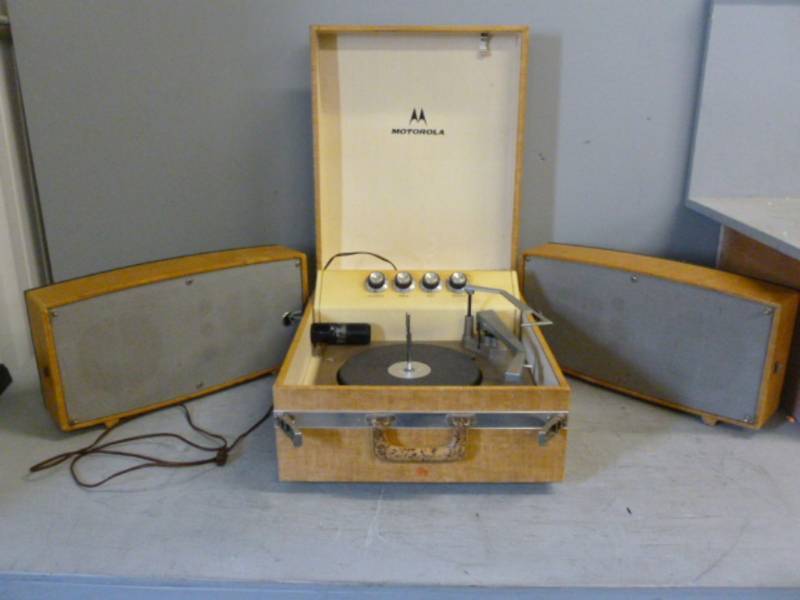 lot 263 image: Vintage Record Player