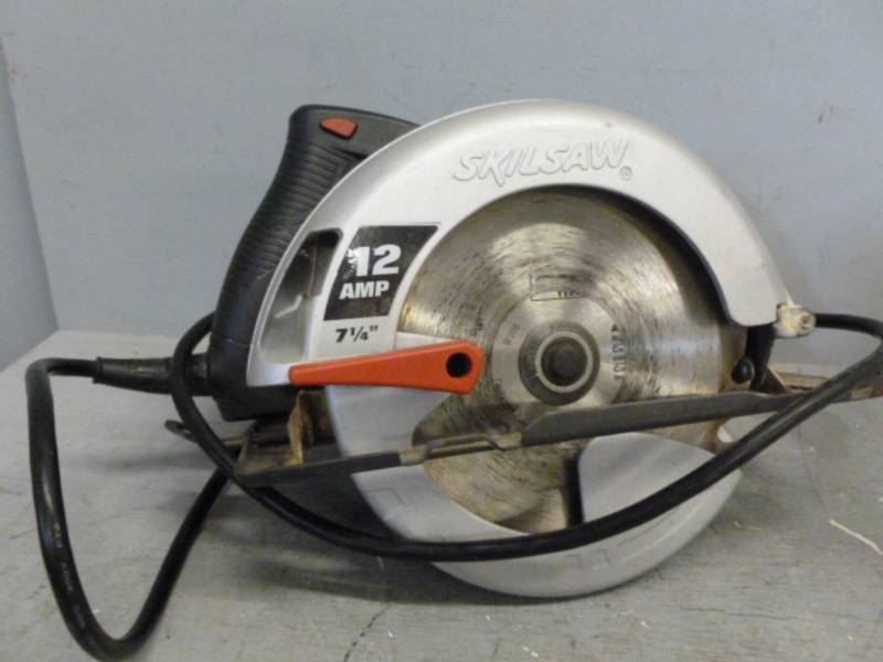lot 312 image: Skilsaw
