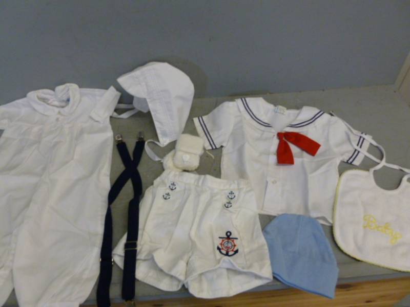 lot 326 image: Kids Sailor Outfit